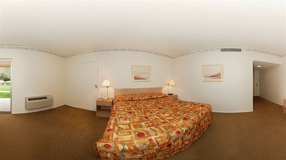 Windemere & Conference Center Hotel 3*