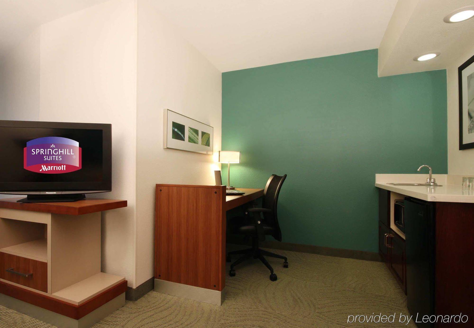 Springhill Phoenix Chandler/fashion Center Hotel 3*