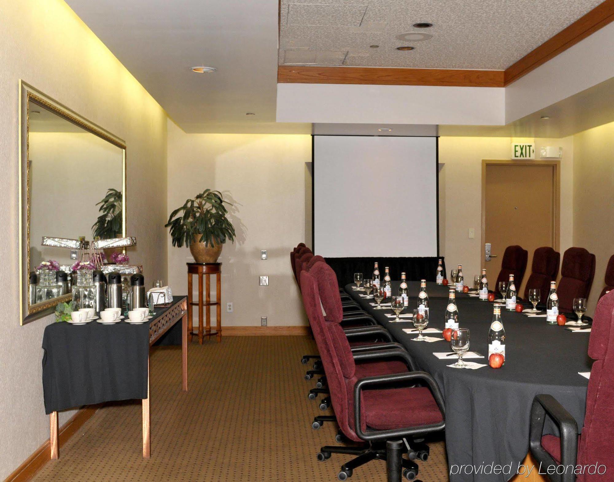Doubletree By Hilton Tucson-reid Park 3*
