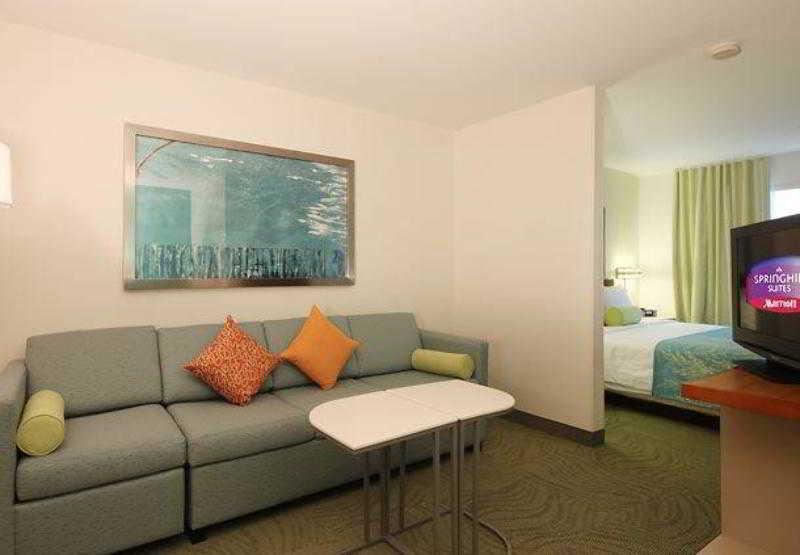 Springhill Phoenix Chandler/fashion Center Hotel 3*