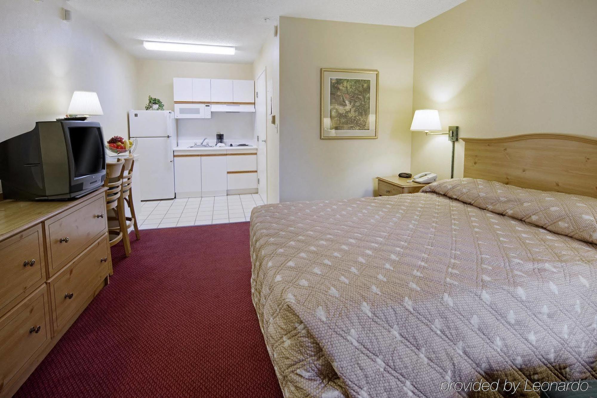 Motel Hometowne By Red Roof - Dunlap Ave Phoenix