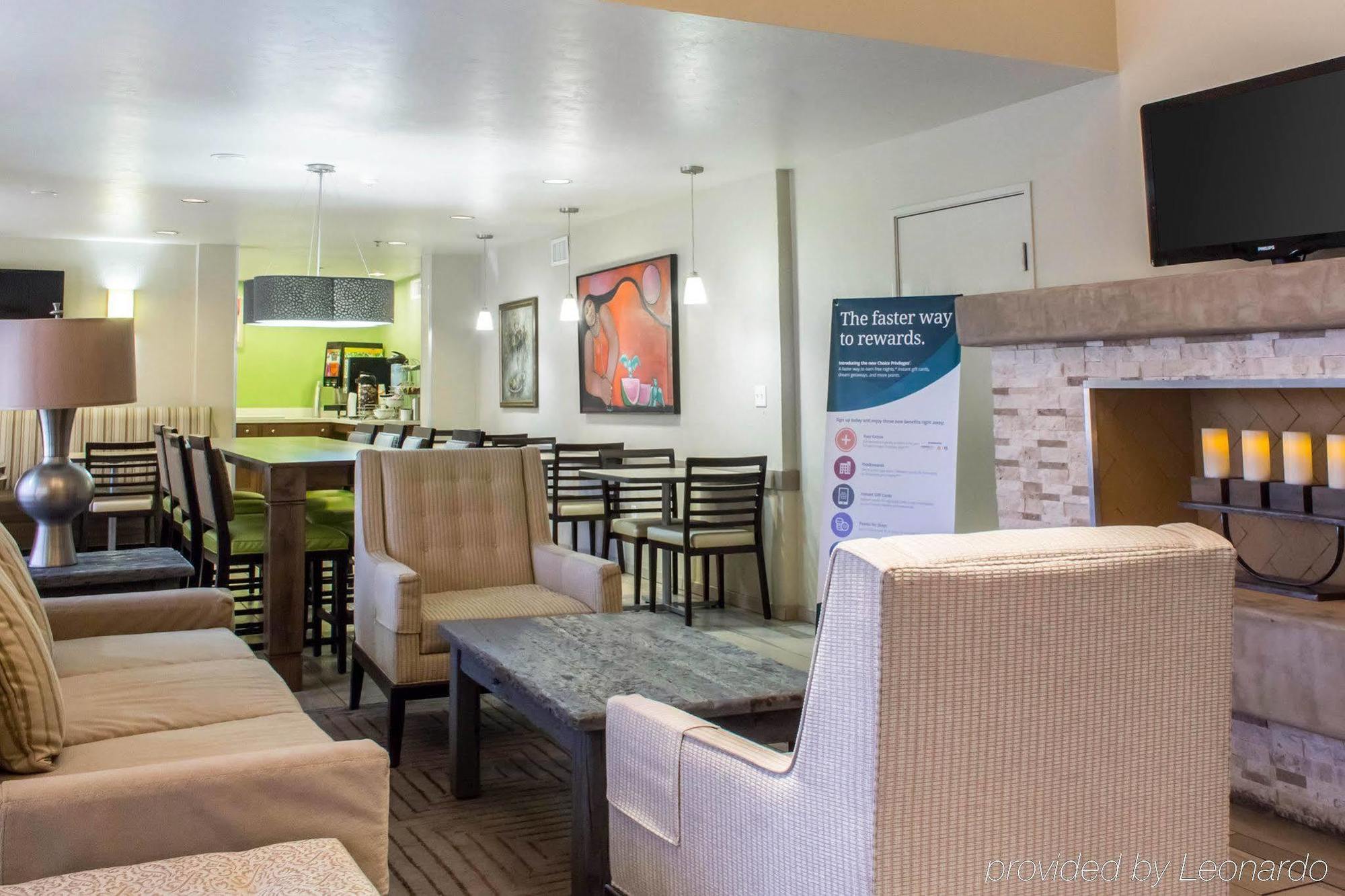 Hotel Comfort At Mall