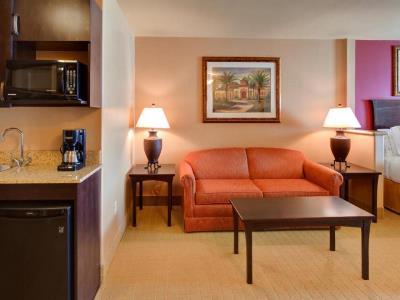 By Ihg Hotel