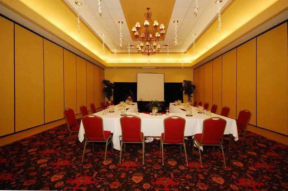 Windemere & Conference Center Hotel 3*