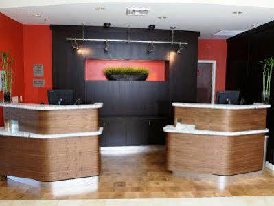 Courtyard 3*