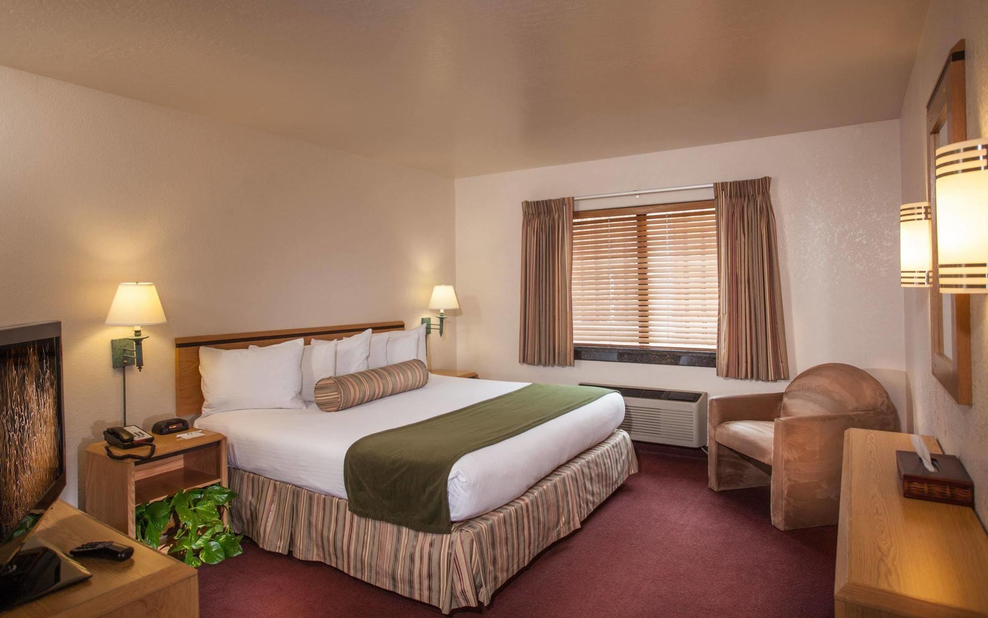 Grand Canyon Plaza Tusayan
