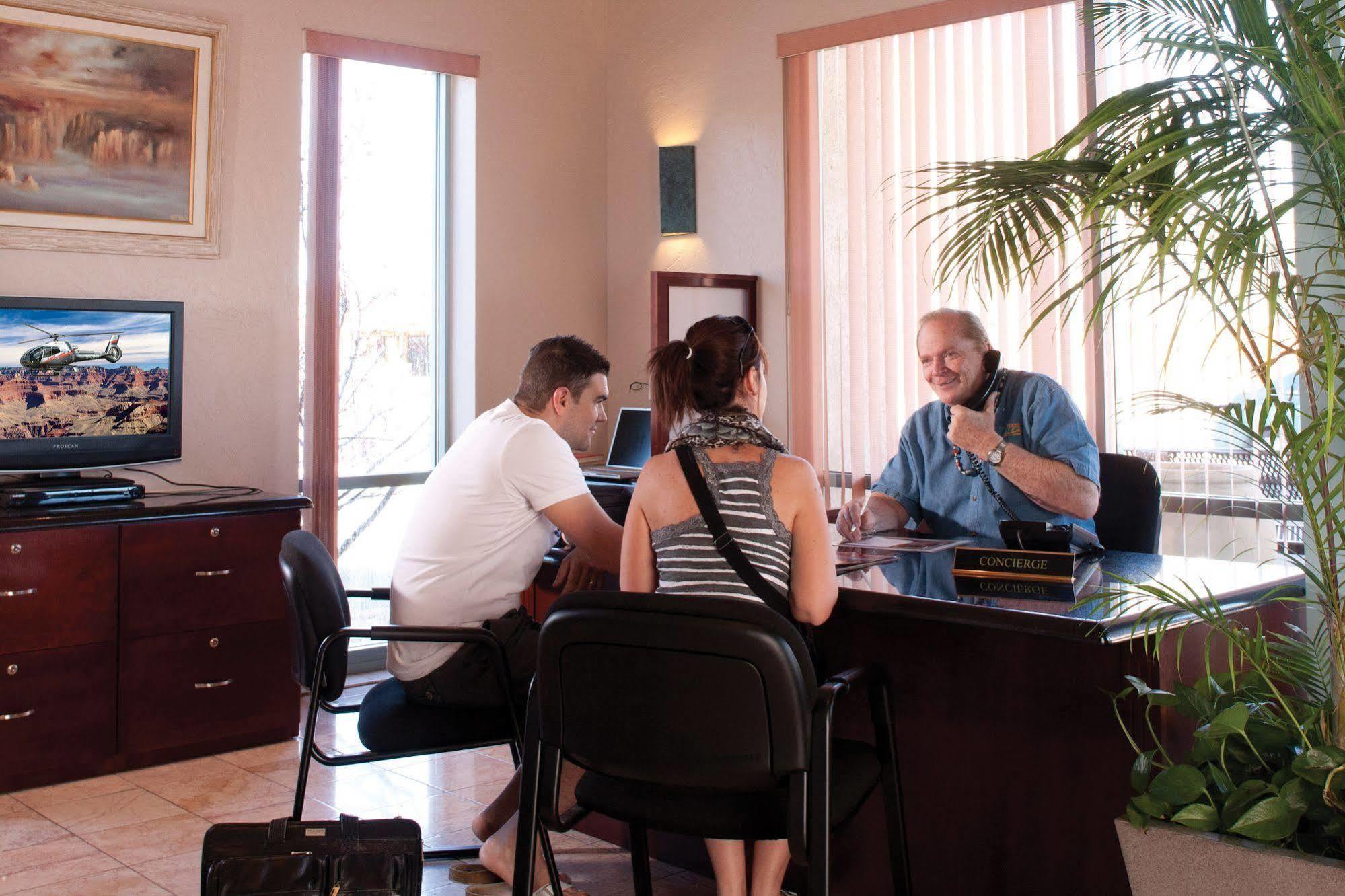 Grand Canyon Plaza Hotel 3*