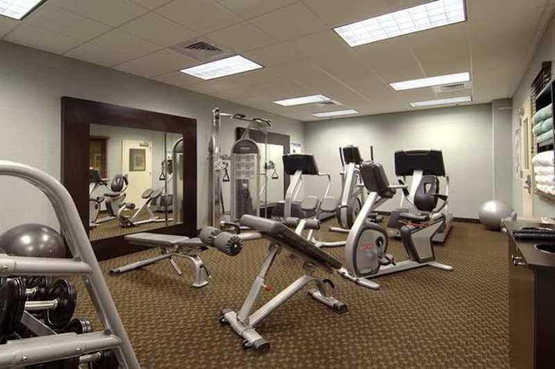 Hilton Garden North Happy Valley 3*