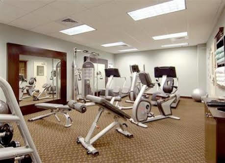 Hilton Garden North Happy Valley 3*