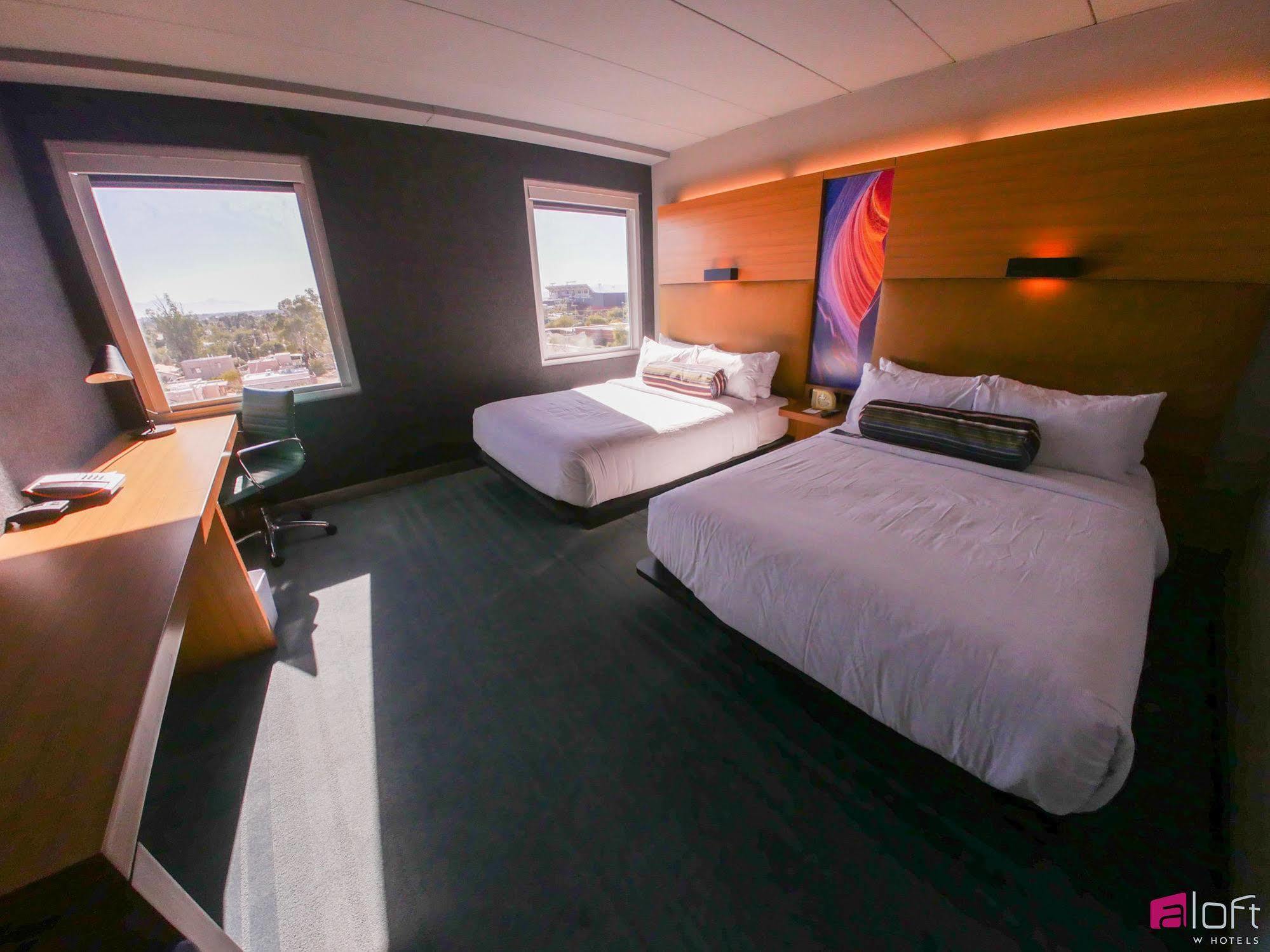 Hotel Aloft 3*
