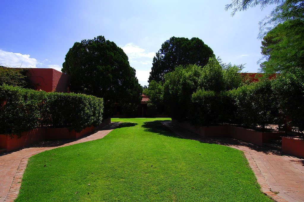 Arizona Hotel