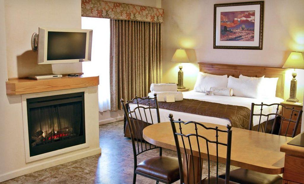 Bell Rock Hotel