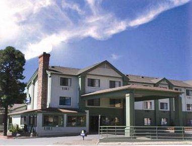 Days & By Wyndham East 3*