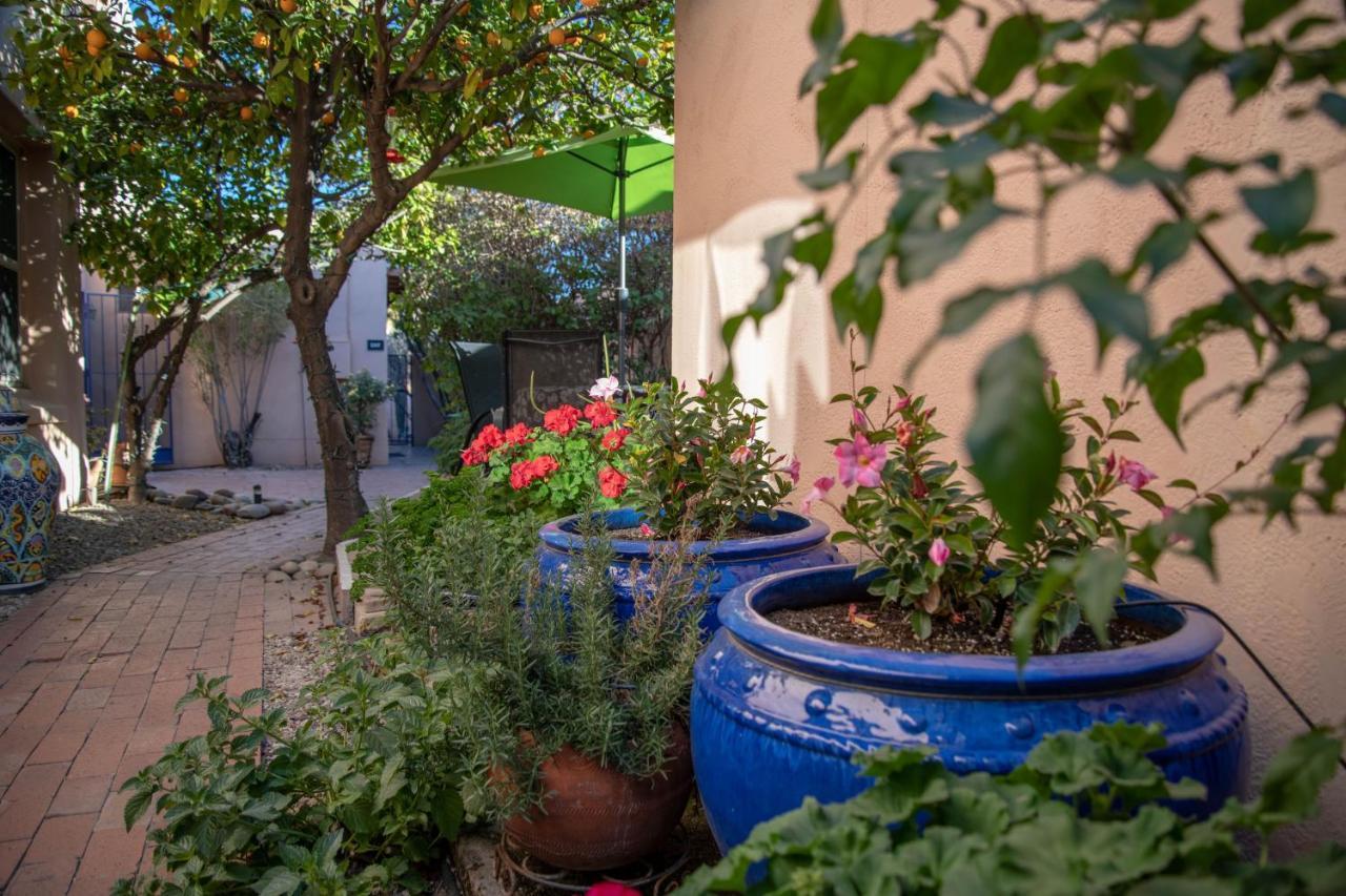 Adobe Rose Bed & Breakfast 3*