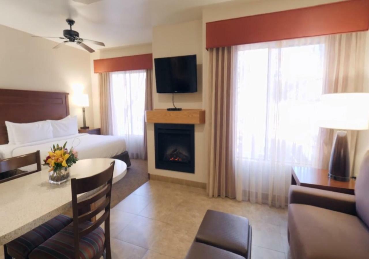 Bell Rock Hotel
