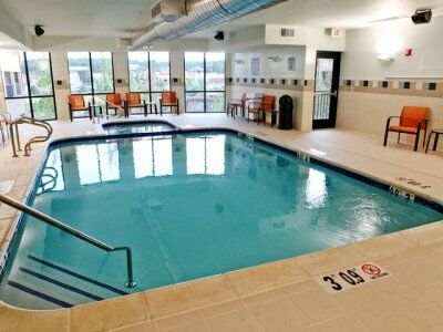 Hotel Courtyard 3*