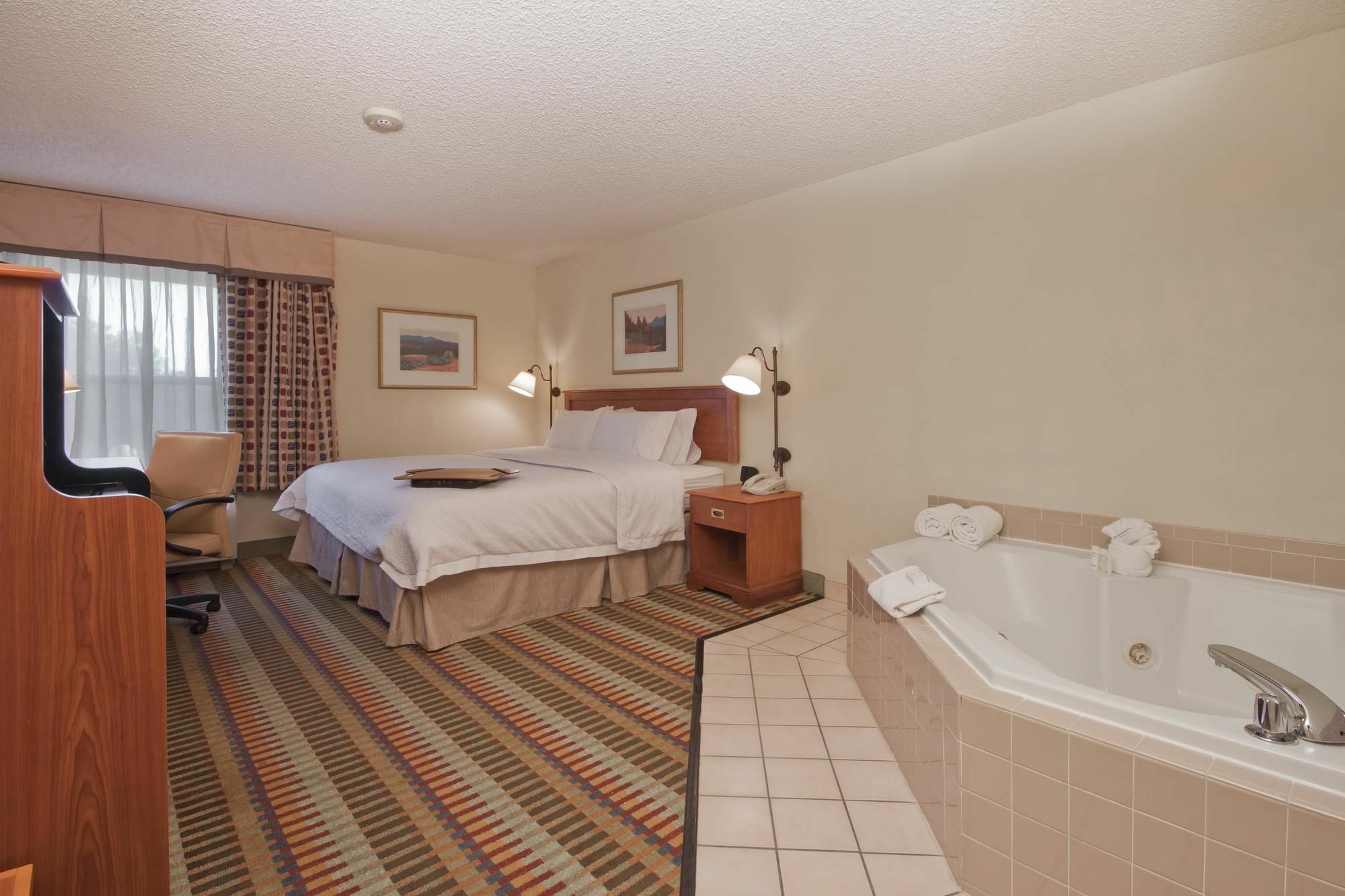 Hotel Hampton Phoenix-chandler 3*