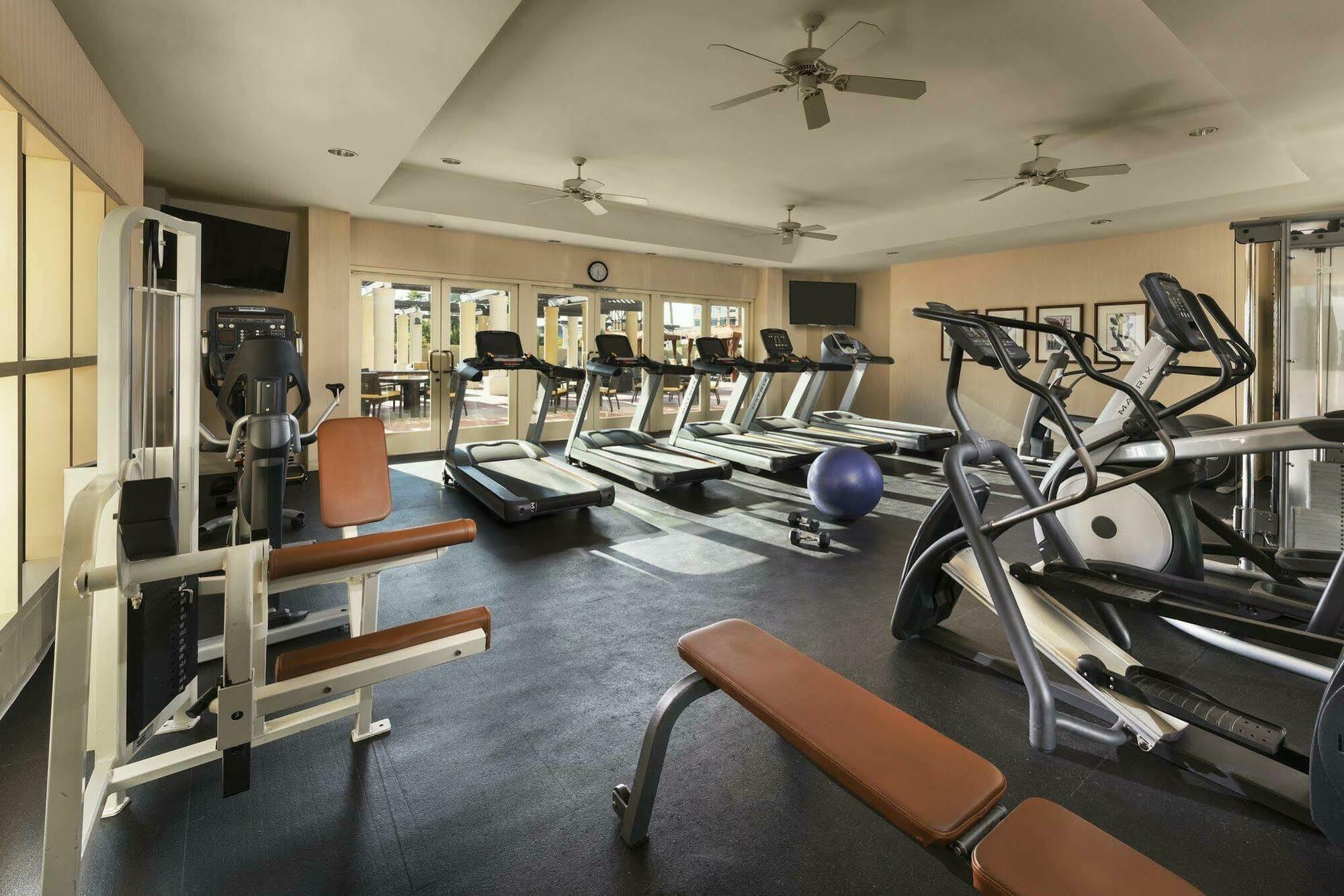 Hotel Mission Palms- Destination Fee Includes Parking