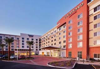 Courtyard Phoenix Chandler/fashion Center Chandler
