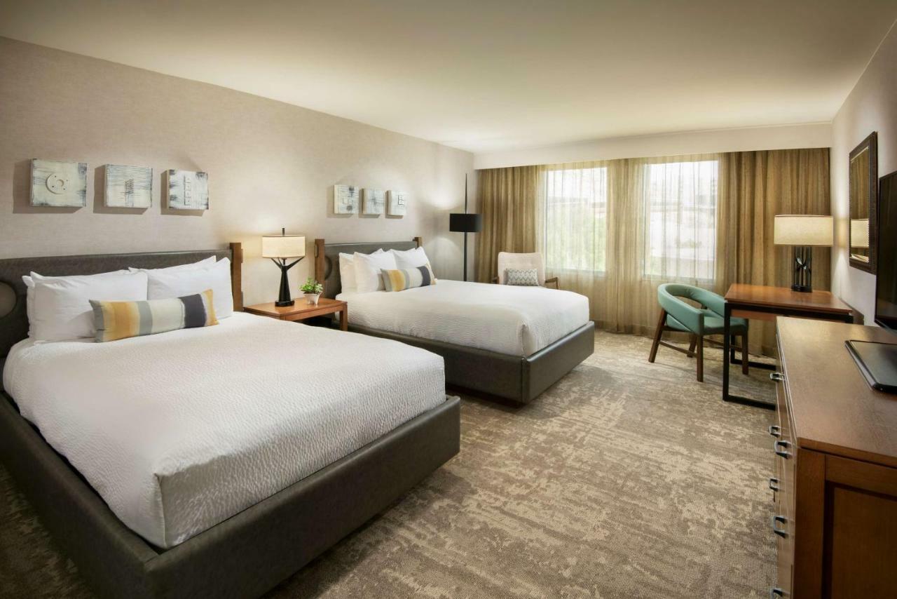 Mission Palms- Destination Fee Includes Parking Hotel 4*