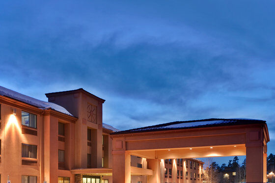 Express & Grand Canyon By Ihg Hotel