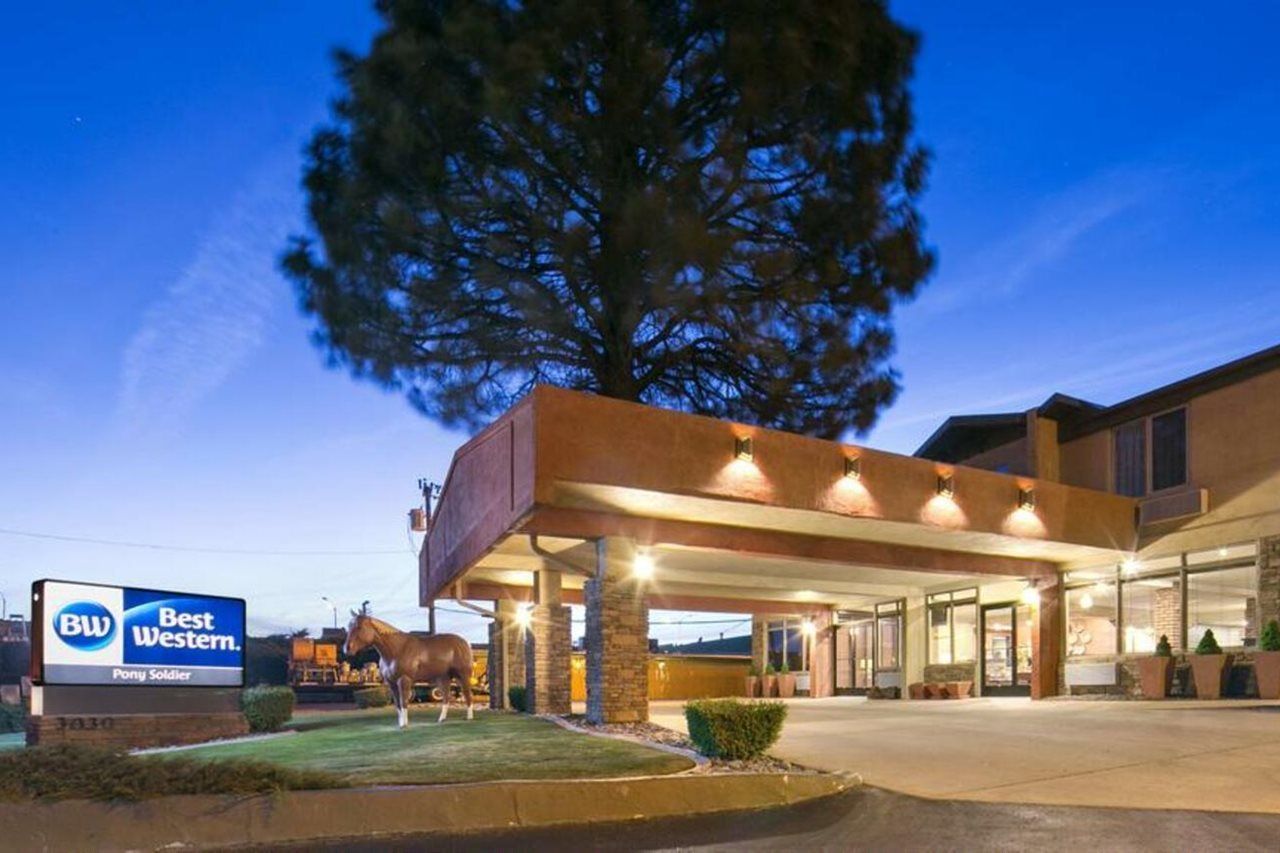 Western Pony Soldier & Hotel Flagstaff