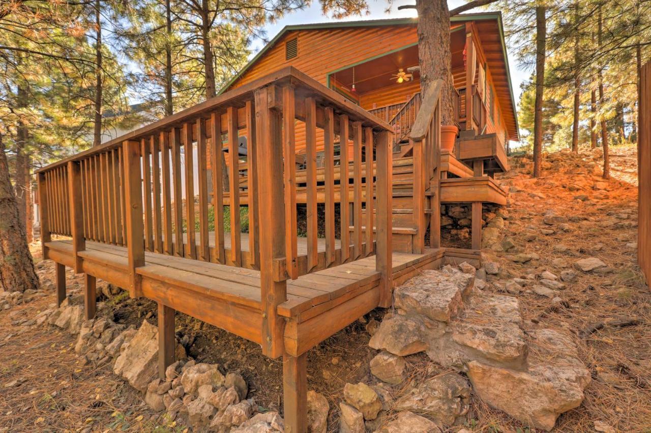 Rustic With Deck About 4 Mi To Old Town Flagstaff! Holiday home *