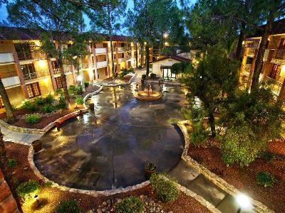 Doubletree By Hilton Airport Tucson