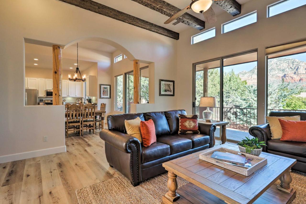Luxury Living Remodeled With Red Rock Views! *